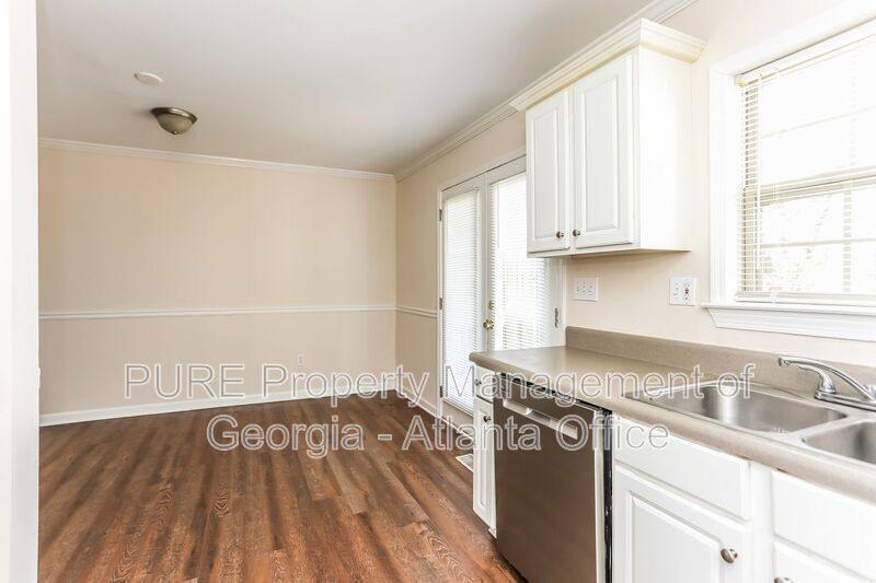 Townhouse for rent at 1934 Ivy Glen Dr SE, Smyrna, GA 30082