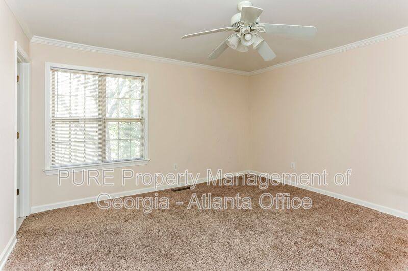 Townhouse for rent at 1934 Ivy Glen Dr SE, Smyrna, GA 30082