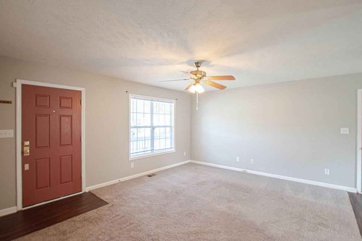 House for rent at 1481 McClardy Rd, Clarksville, TN 37042