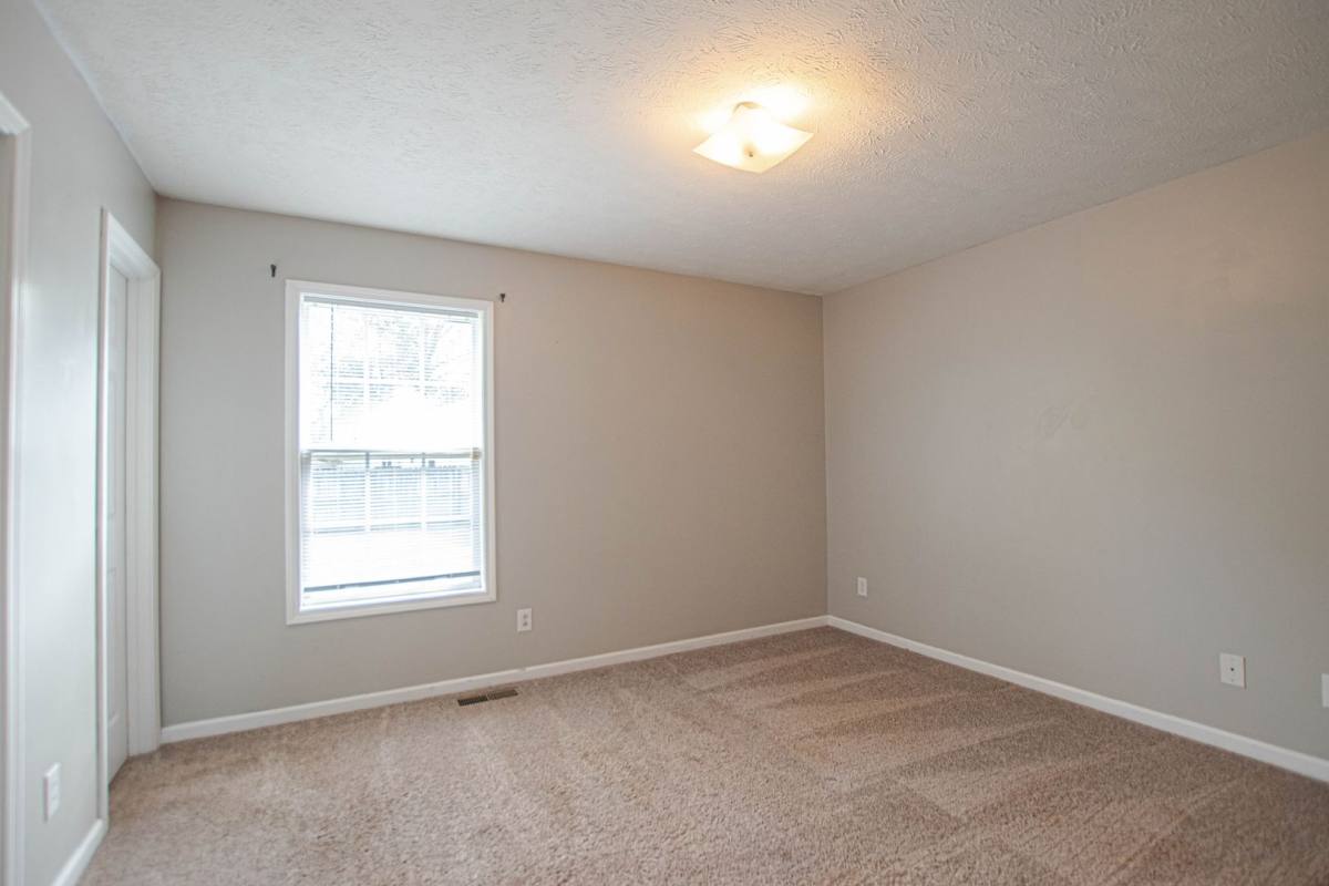 House for rent at 1481 McClardy Rd, Clarksville, TN 37042