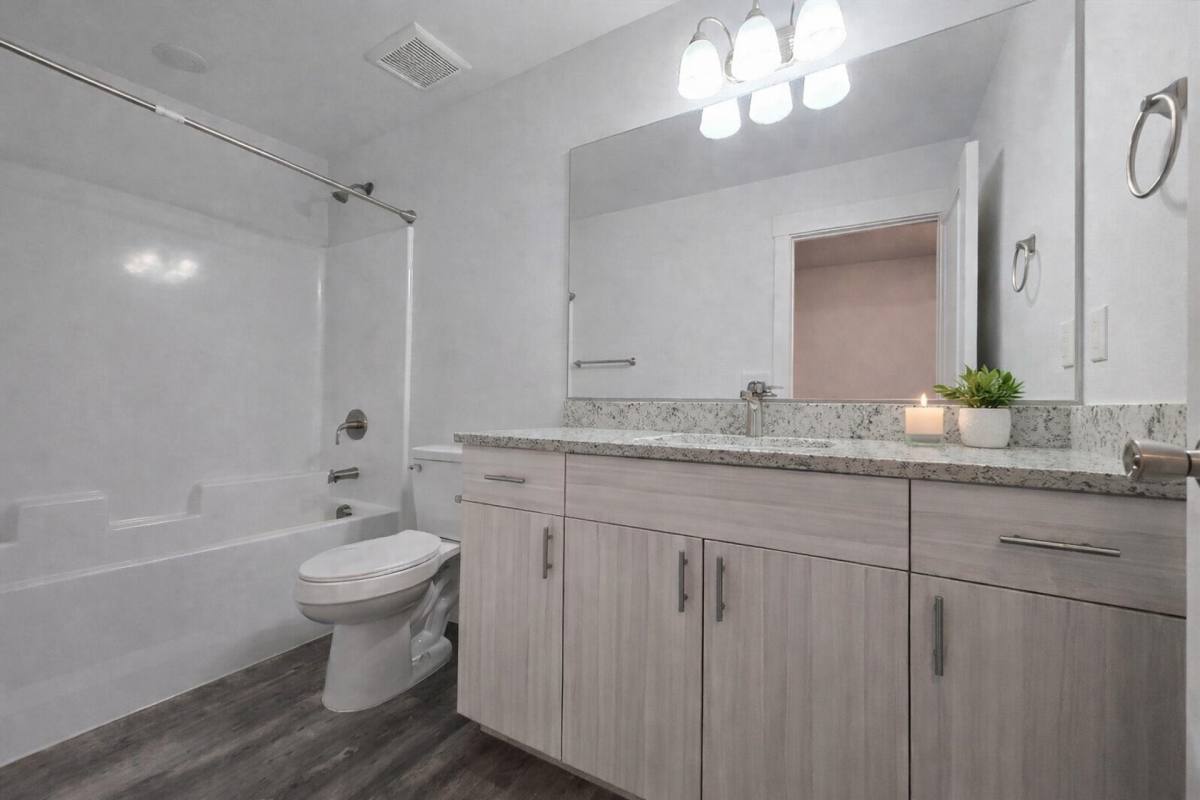 Townhouse for rent at 5834 W 40th Court, Kennewick, WA 99338