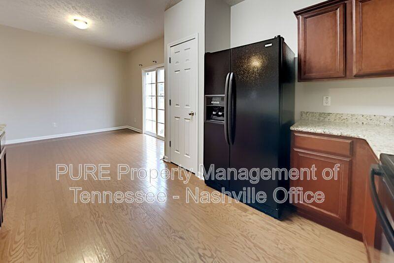 Townhouse for rent at 1221 Bainbridge Dr, Nashville, TN 37211