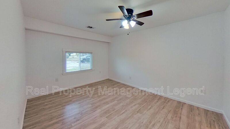 House for rent at 2320 Brockbank Dr, Irving, TX 75062