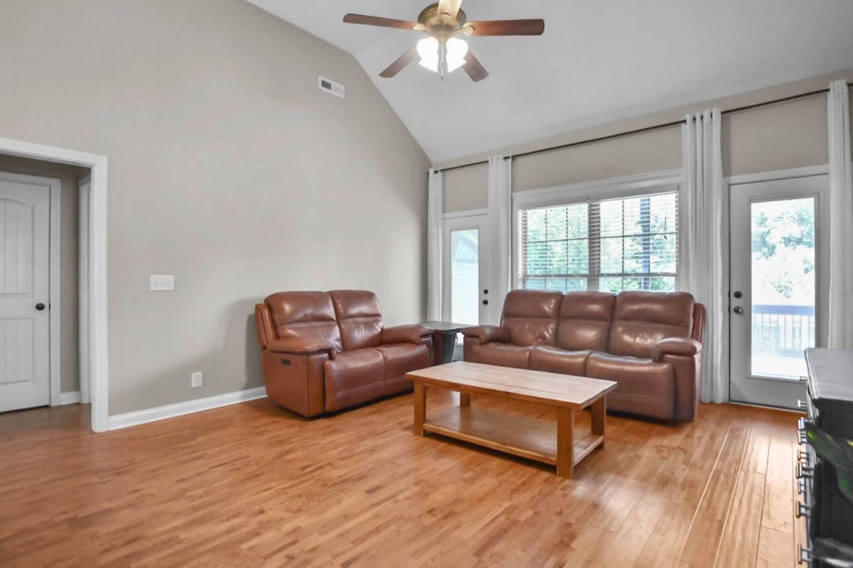House for rent at 750 Cavalier Dr, Clarksville, TN 37040