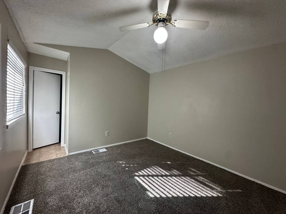 Apartment for rent at 9696 Walnut St, Dallas, TX 75243