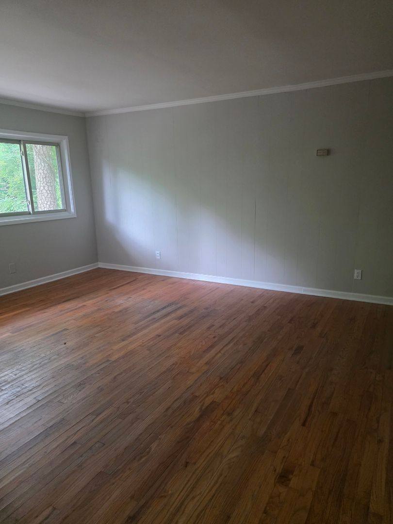 Apartment for rent at 1617 Old Oxford Rd, Chapel Hill, NC 27514