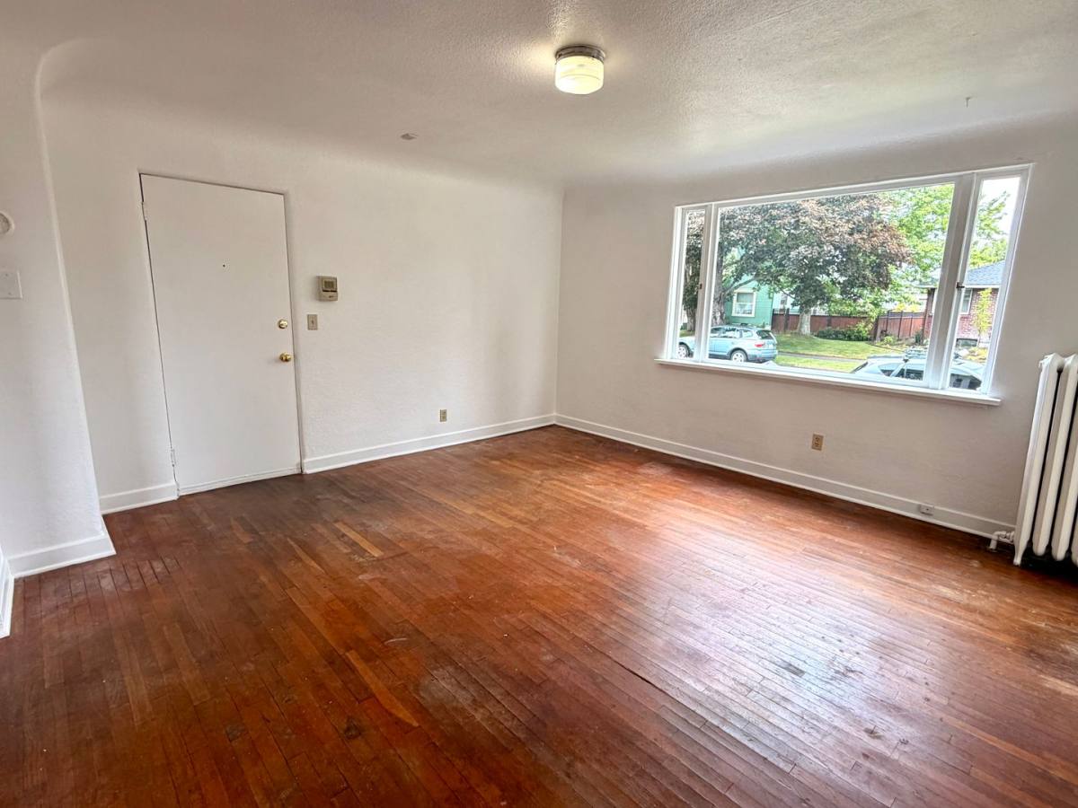 Apartment for rent at 3104 N 8th St, Tacoma, WA 98406