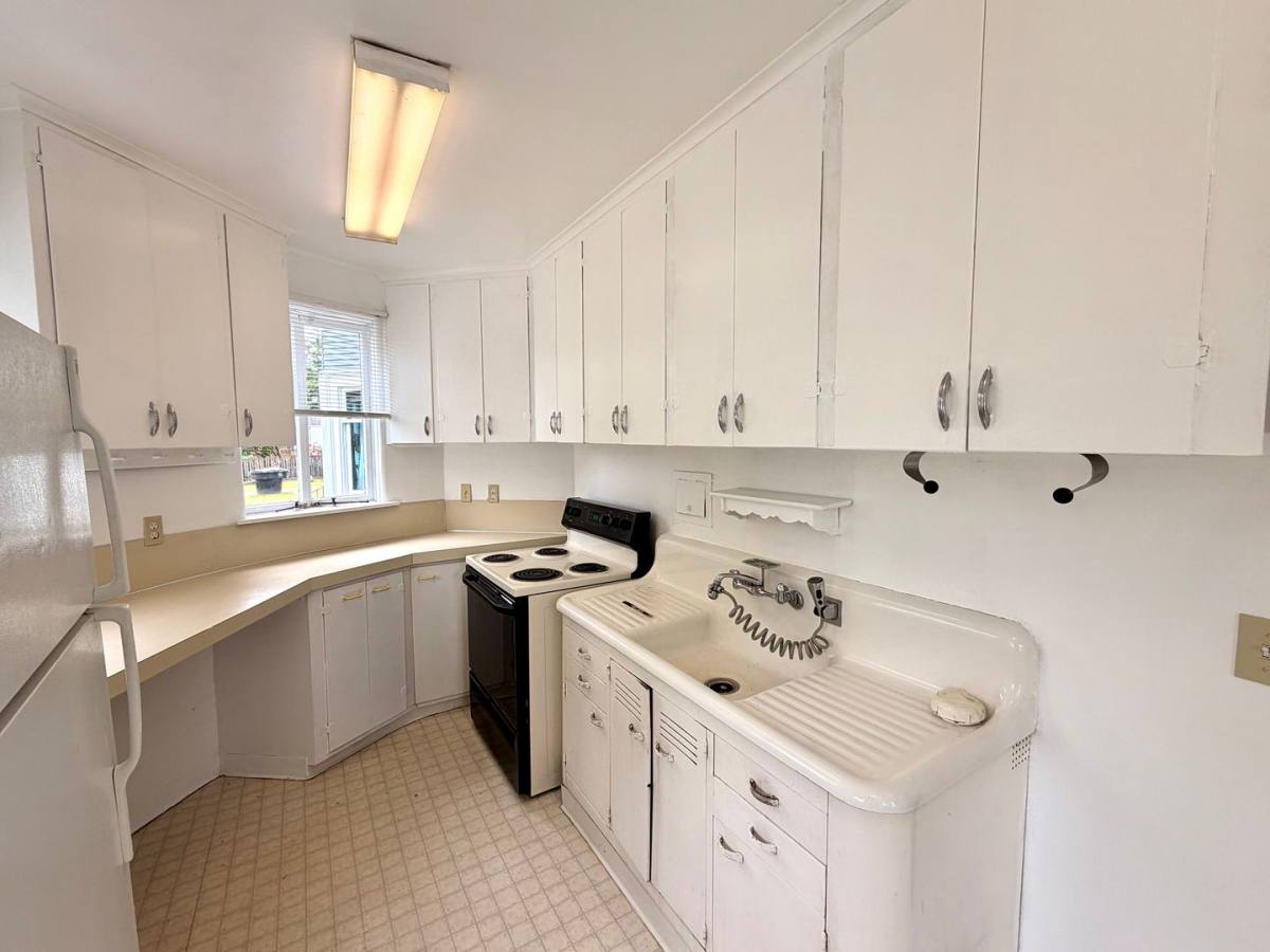 Apartment for rent at 3104 N 8th St, Tacoma, WA 98406