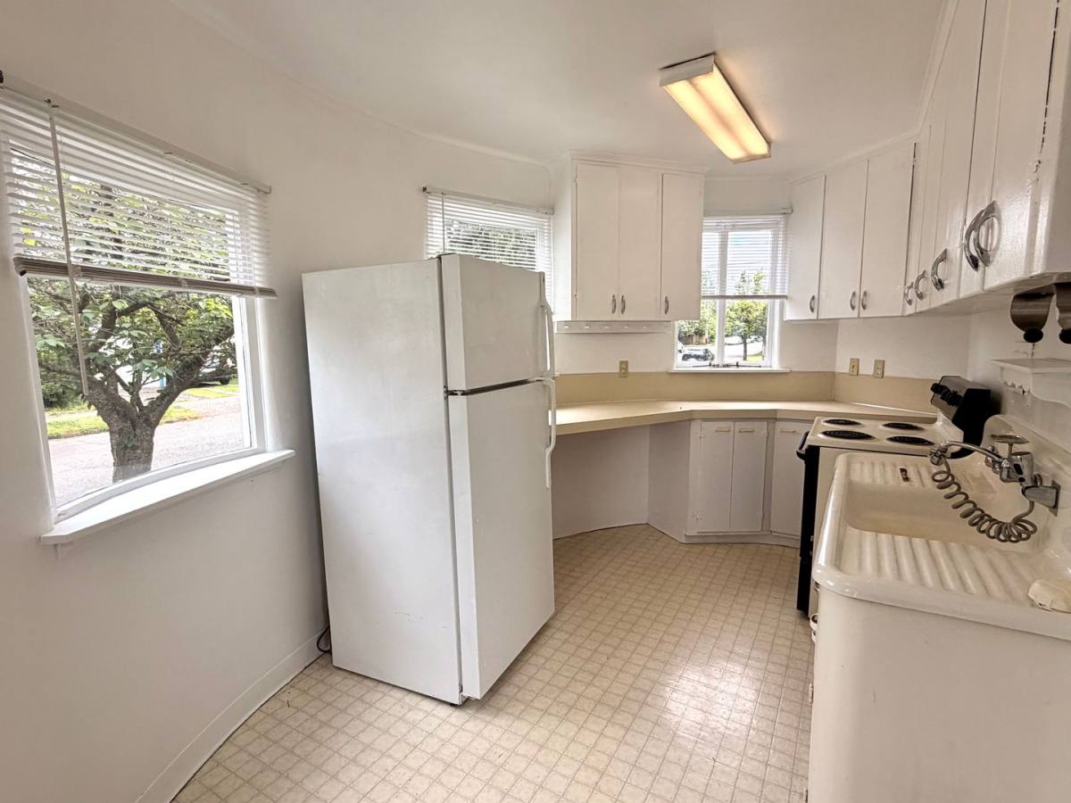 Apartment for rent at 3104 N 8th St, Tacoma, WA 98406