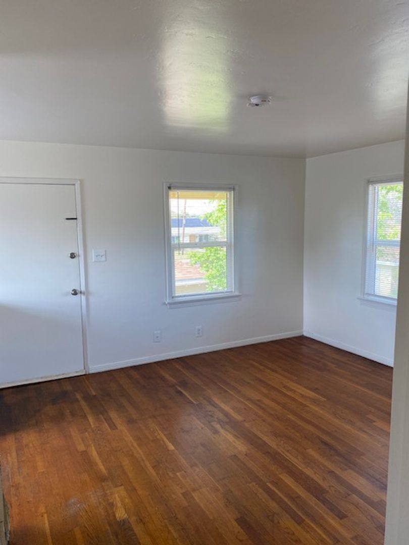 Apartment for rent at 2315 Terrace Way, Bakersfield, CA 93304