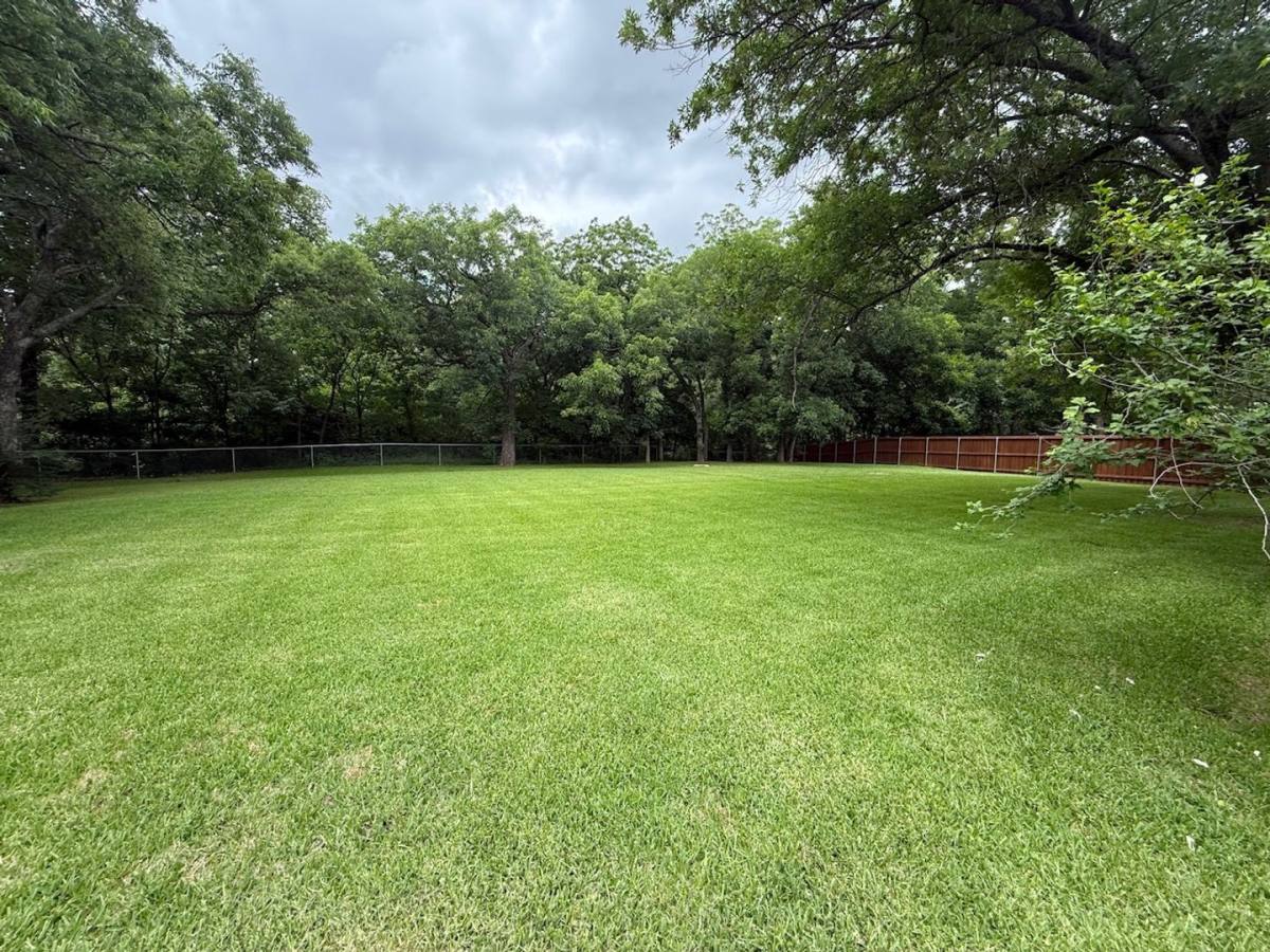 House for rent at 1601 Skyline Dr, Sherman, TX 75092