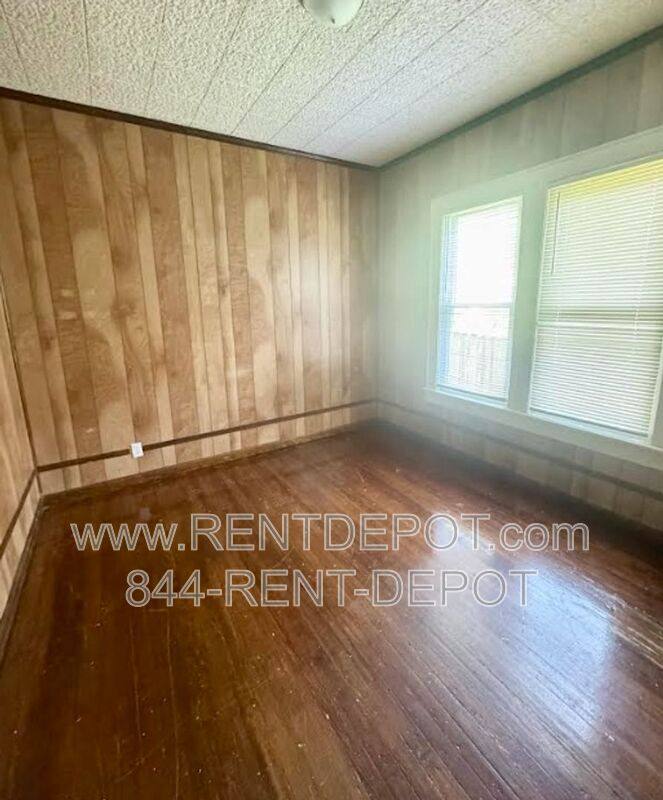 House for rent at 1004 N Governor, Evansville, IN 47711