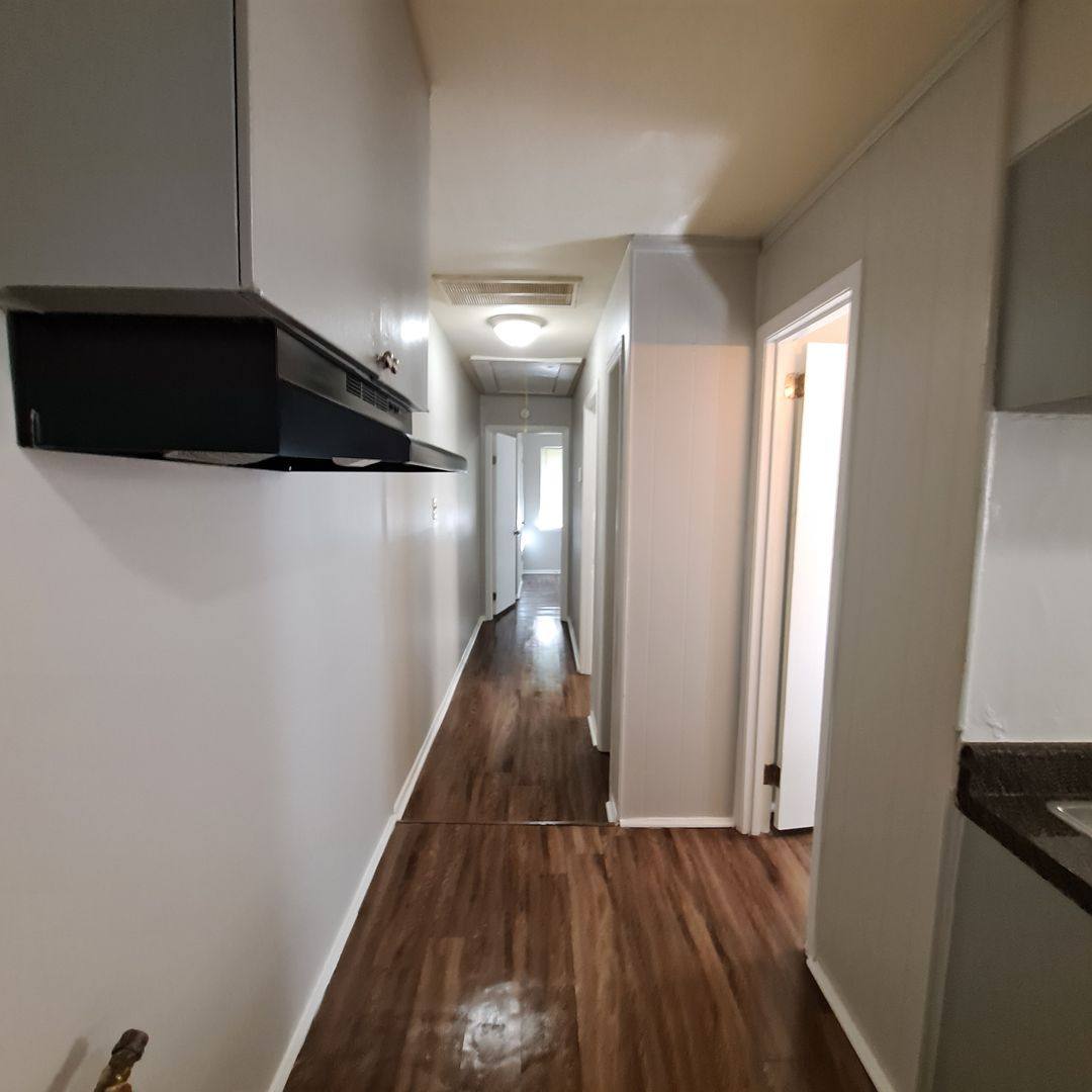 Townhouse for rent at 2655 Whitman Ave, Memphis, TN 38112