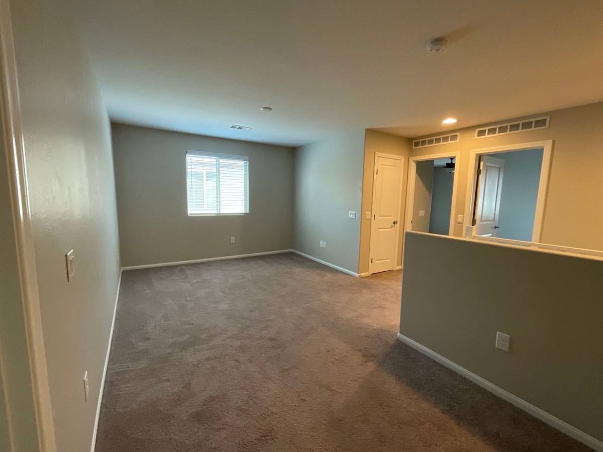 House for rent at 18 Pivot Ave, North Las Vegas, NV 89031