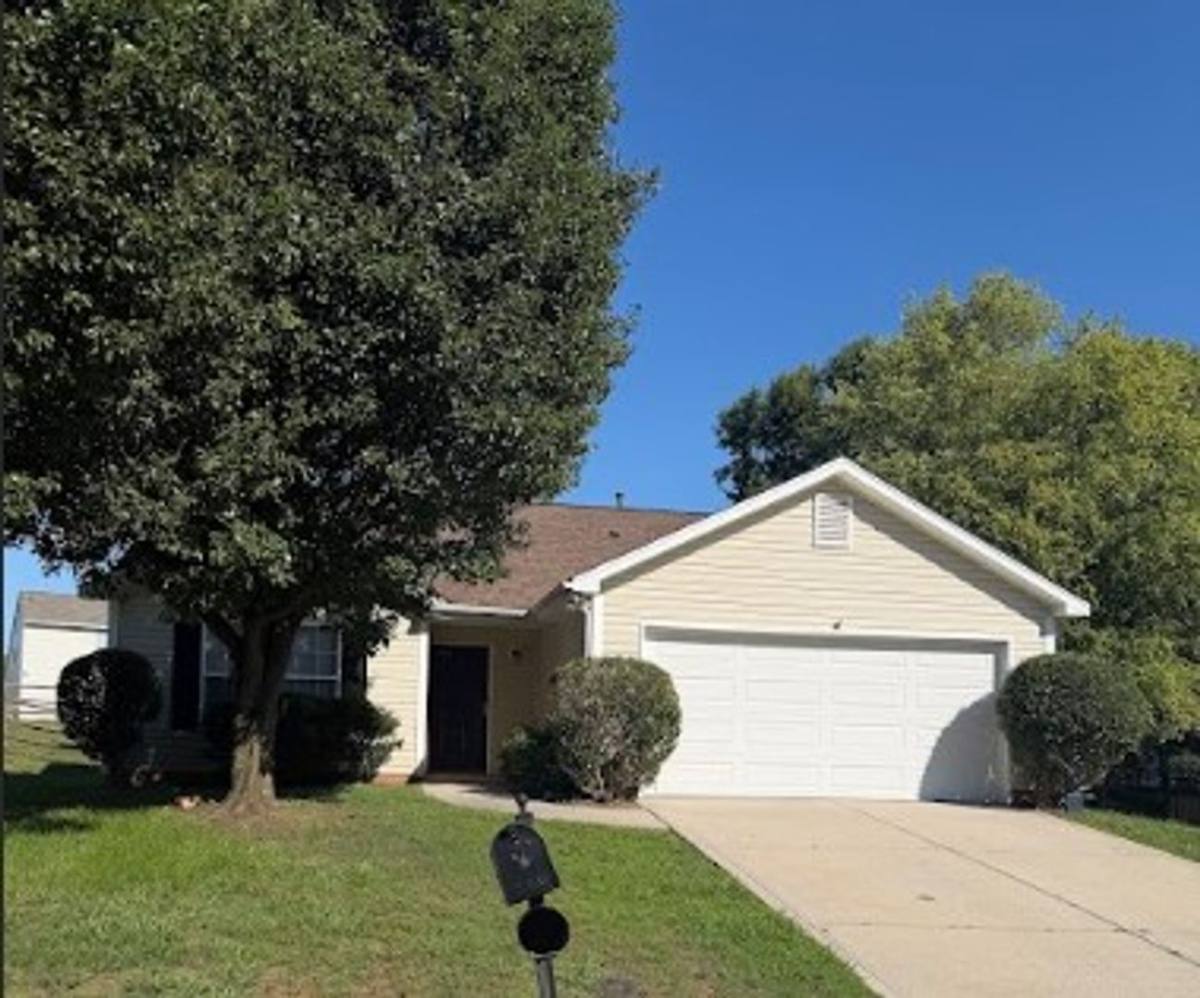 House for rent at 2420 Damascus Dr, Monroe, NC 28110