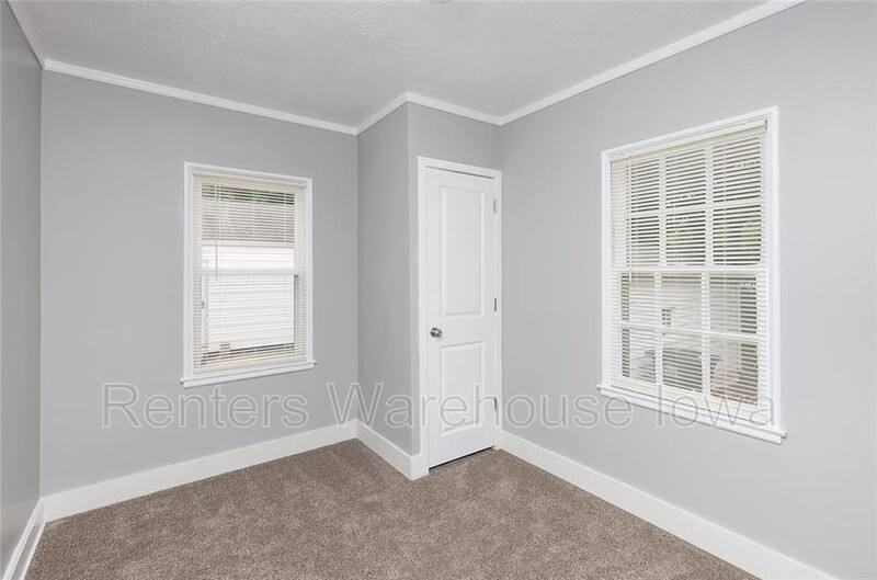 House for rent at 4124 3rd St, Des Moines, IA 50313