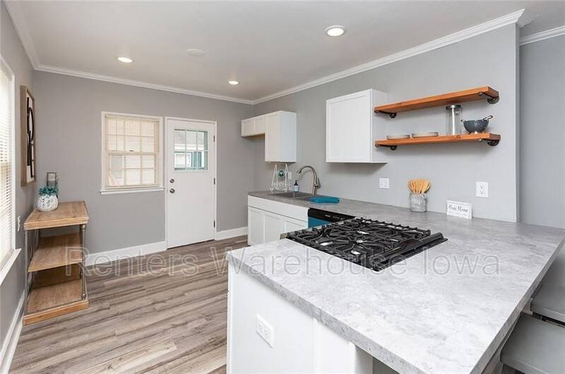House for rent at 4124 3rd St, Des Moines, IA 50313