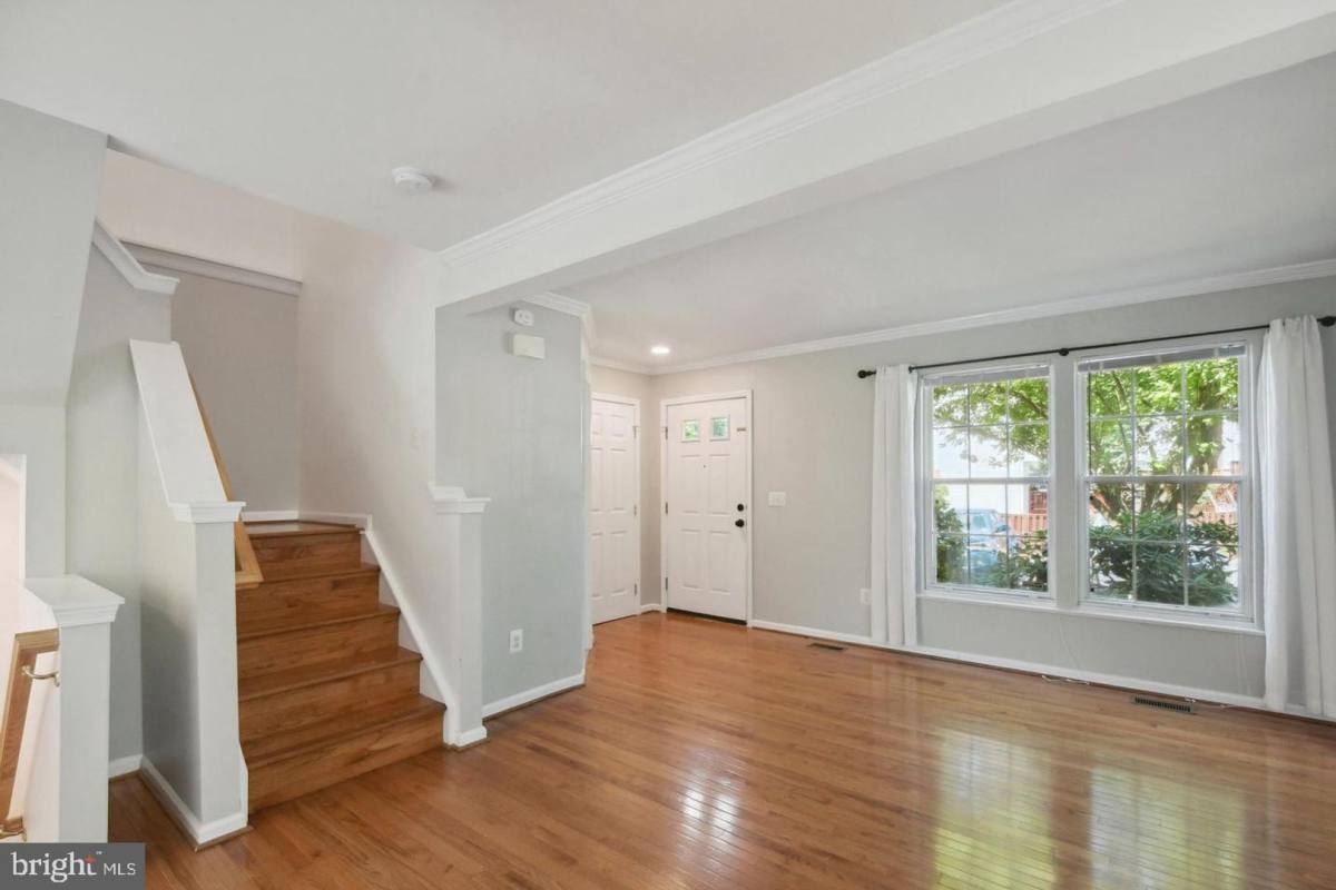 Townhouse for rent at 6228 Battalion St, Centreville, VA 20121