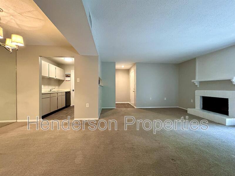 Condo for rent at 5024 Sardis Rd #G, Charlotte, NC 28270