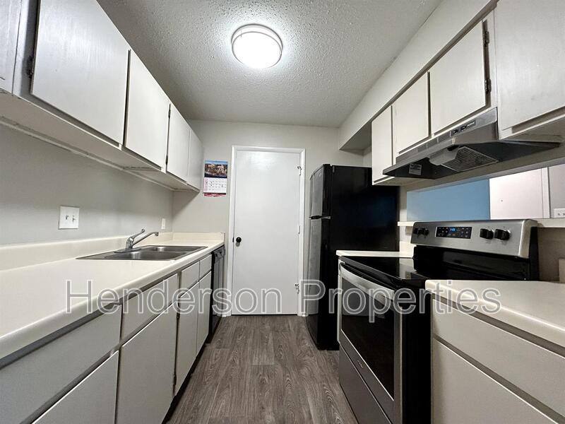 Condo for rent at 5024 Sardis Rd #G, Charlotte, NC 28270