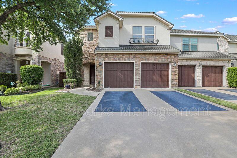 House for rent at 2561 Fountain Cove, Carrollton, TX 75006