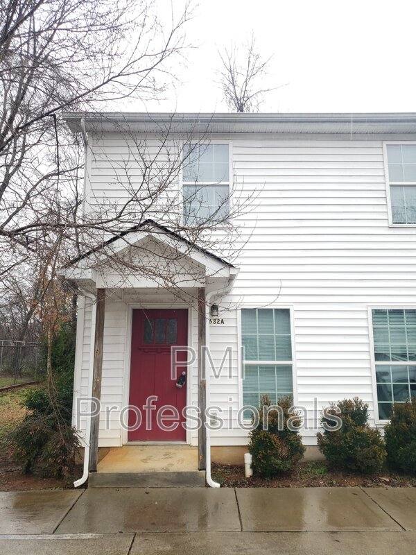 Townhouse for rent at 632 E St #A, Murfreesboro, TN 37130