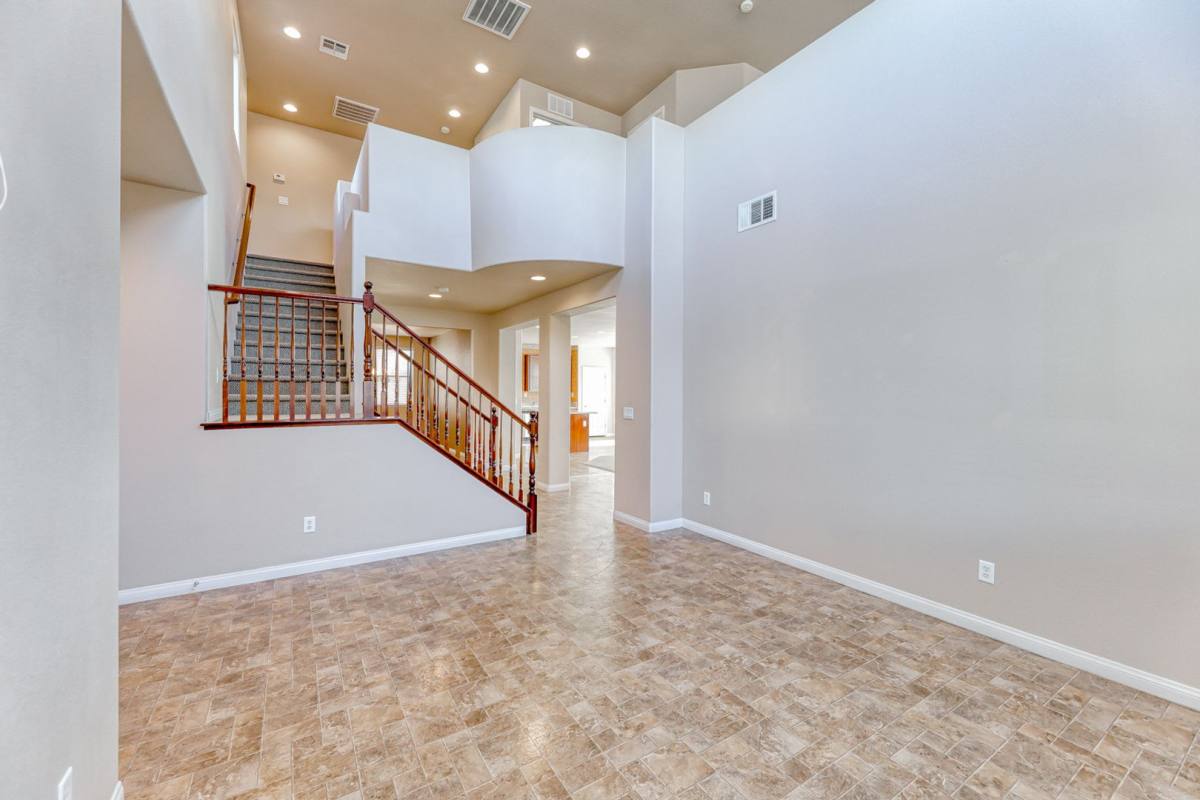 House for rent at 2658 Early Light Dr, Las Vegas, NV 89142