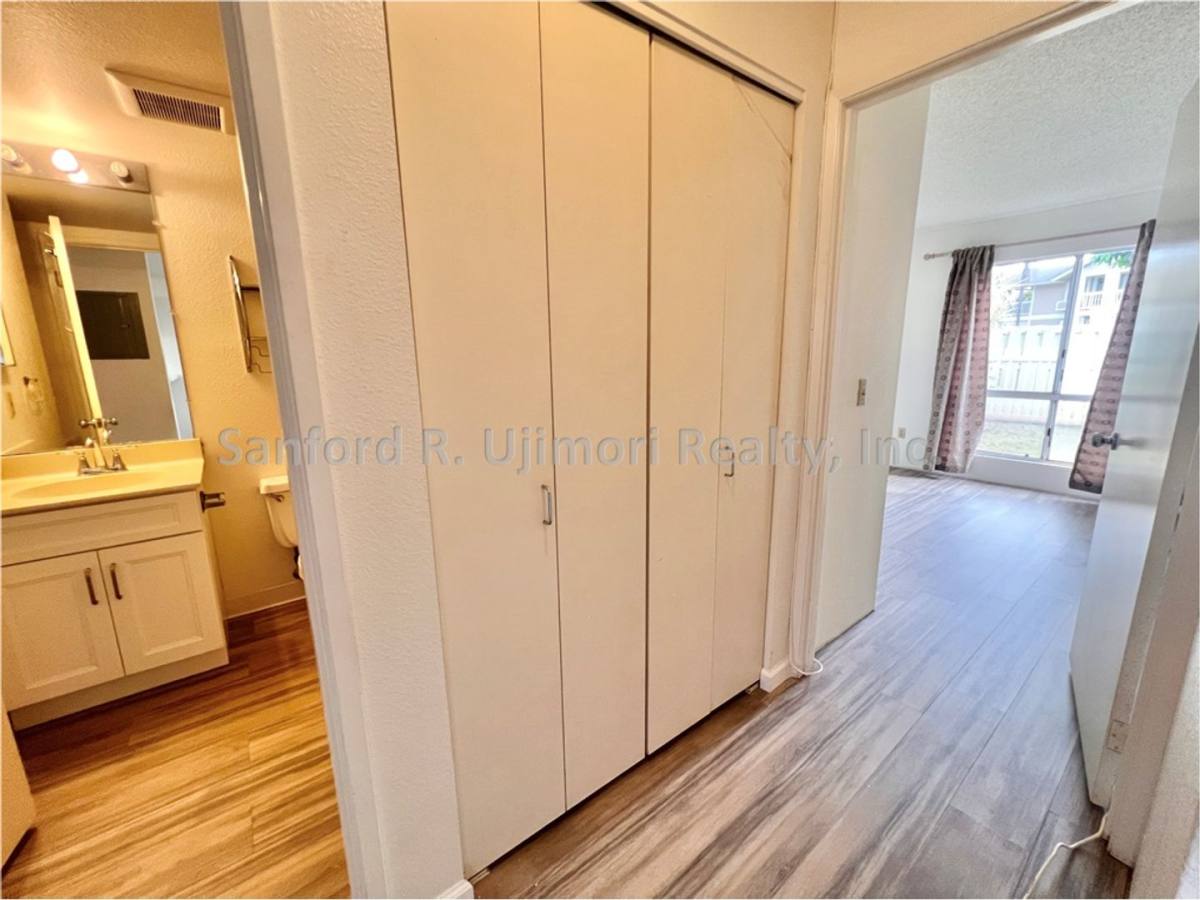 Apartment for rent at 94-543 Lumiaina St, Waipahu, HI 96797