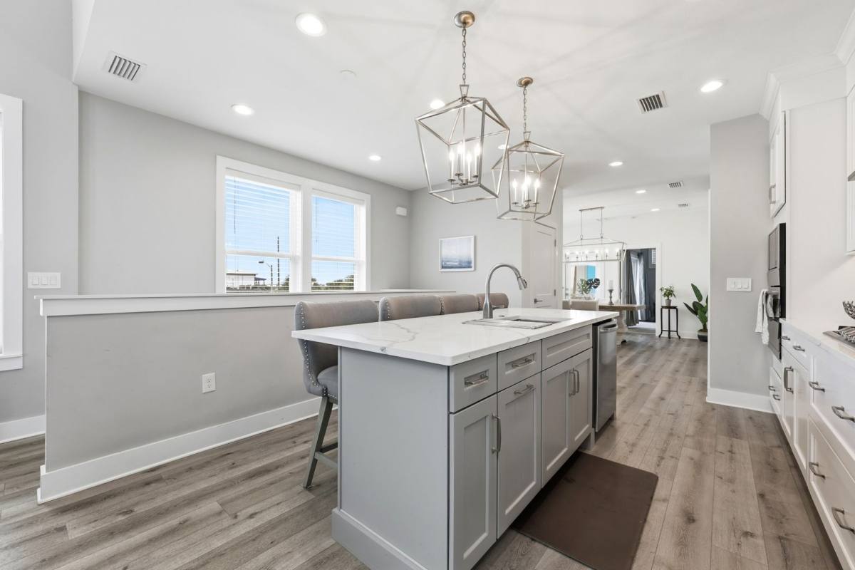 House for rent at 115 1st St S, Jacksonville Beach, FL 32250