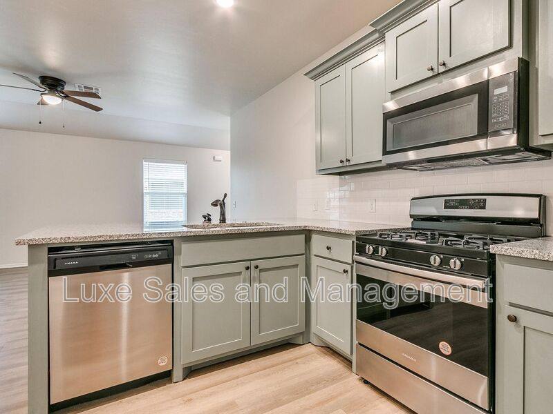 House for rent at 8012 NW 105th St, Oklahoma City, OK 73162