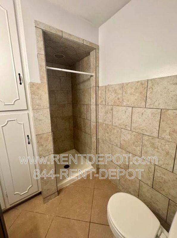 House for rent at 3425 Covert Ave, Evansville, IN 47714