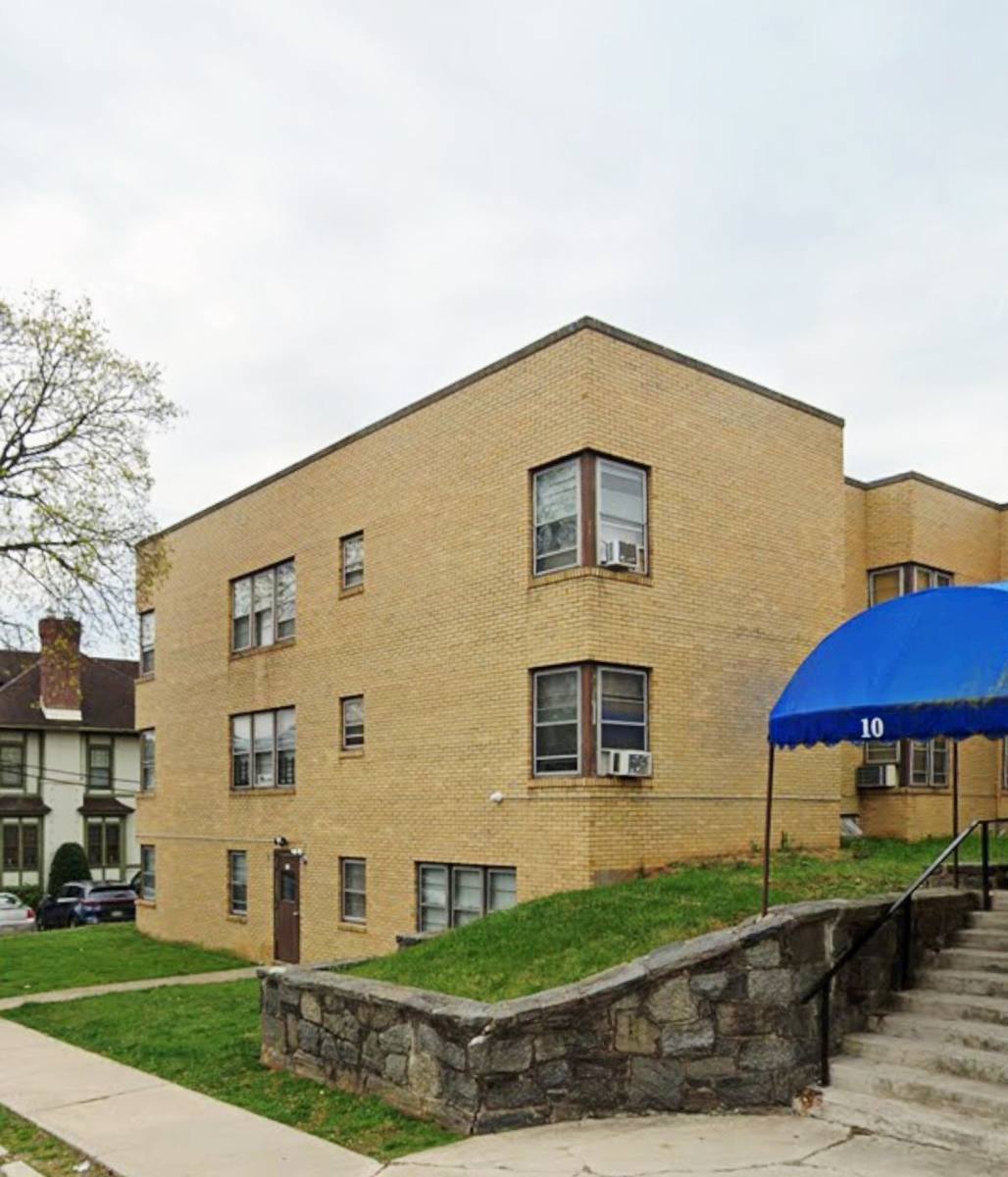 Apartment for rent at 10 S W St, Allentown, PA 18102