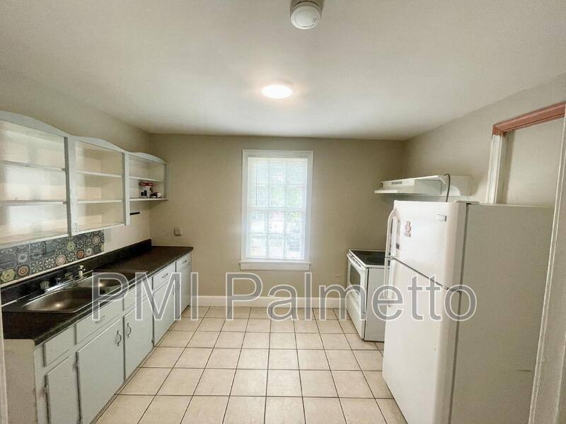 Apartment for rent at 1717 Burnham St, West Columbia, SC 29169