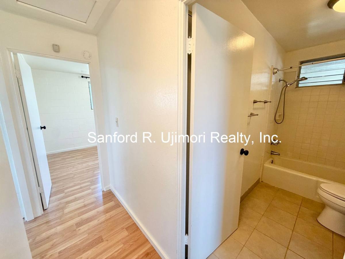 House for rent at 94-1032 Hiapo St, Waipahu, HI 96797