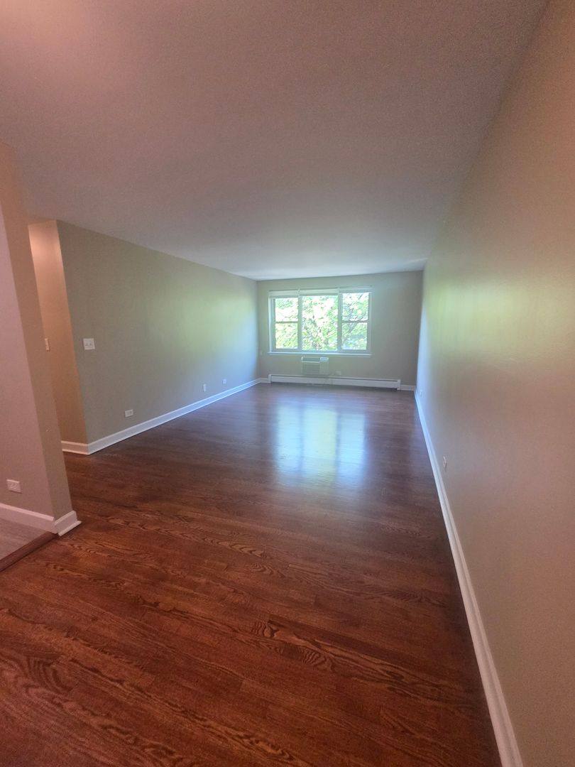 Apartment for rent at 1775 W Highland, Chicago, IL 60660