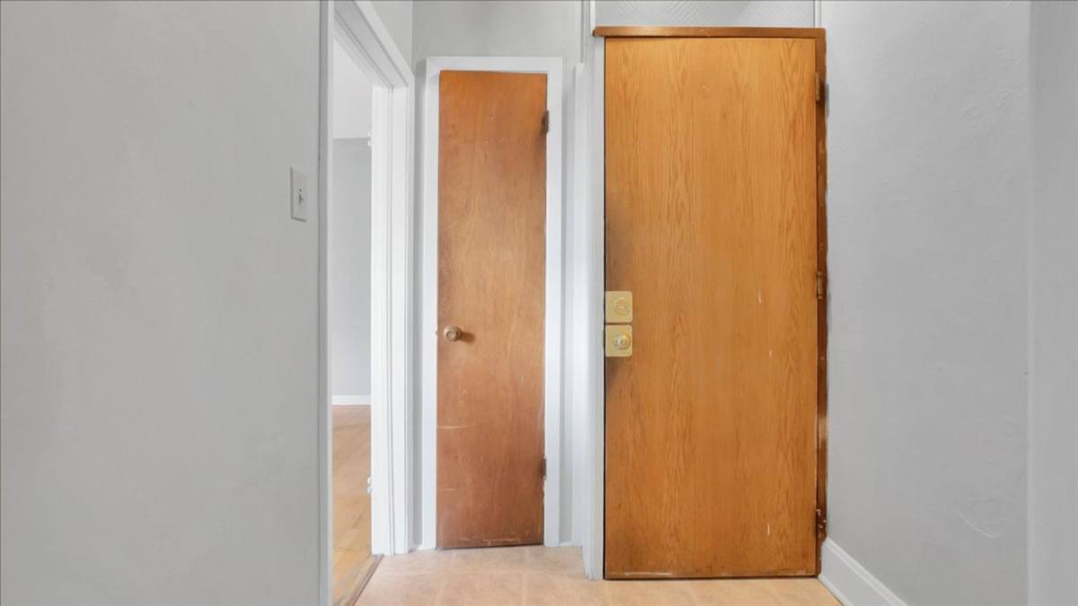 Apartment for rent at 424 Smith Ave N, Saint Paul, MN 55102
