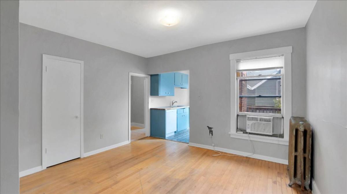 Apartment for rent at 424 Smith Ave N, Saint Paul, MN 55102