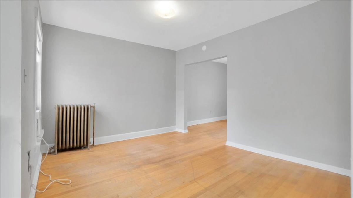 Apartment for rent at 424 Smith Ave N, Saint Paul, MN 55102