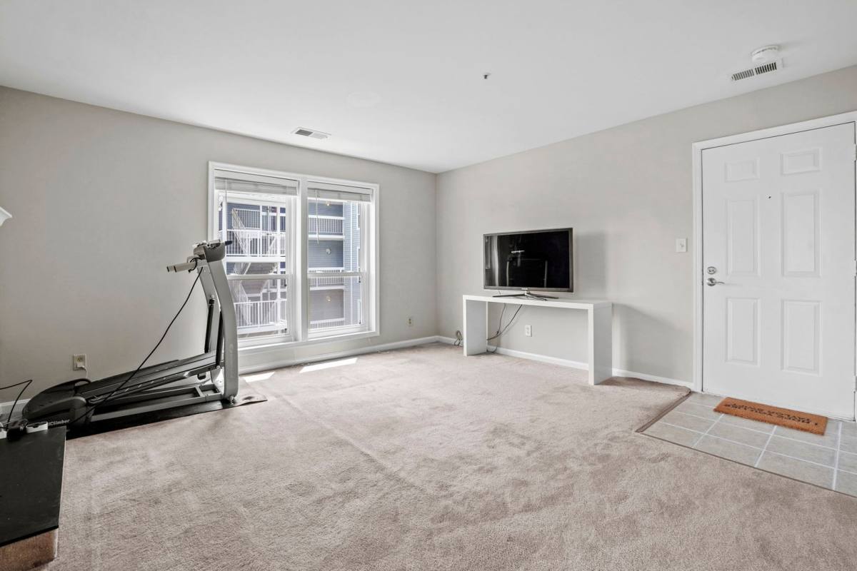 Condo for rent at 3178 Summit Square Dr, Oakton, VA 22124