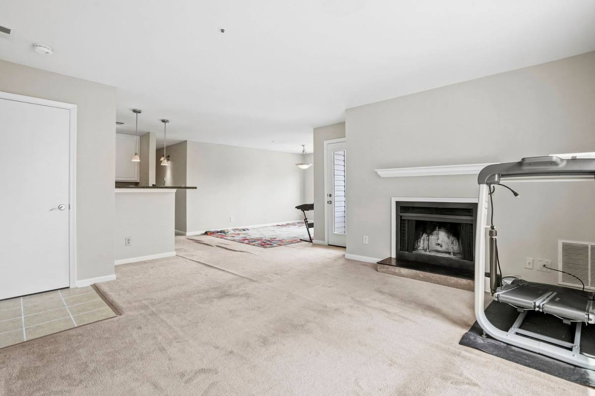 Condo for rent at 3178 Summit Square Dr, Oakton, VA 22124