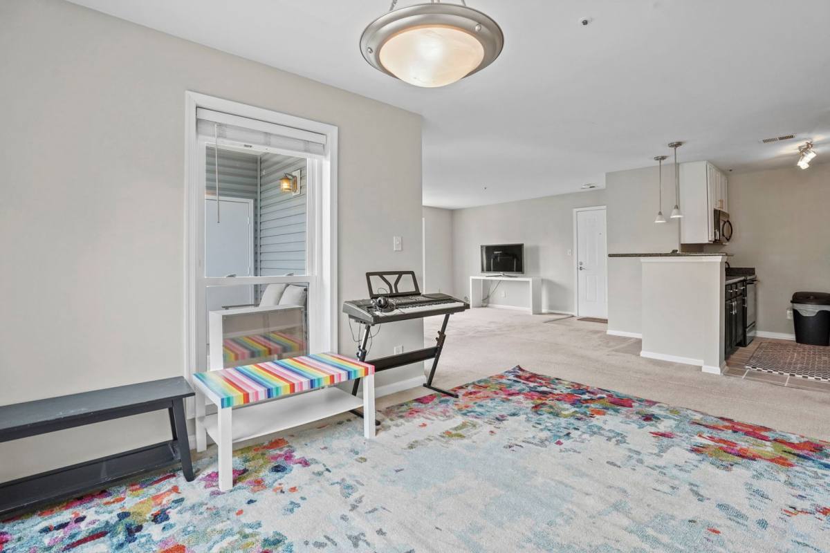 Condo for rent at 3178 Summit Square Dr, Oakton, VA 22124