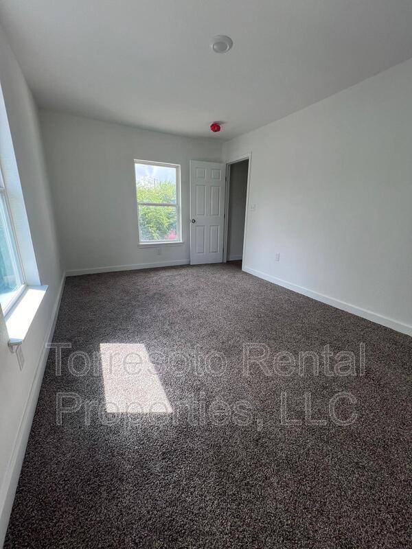Apartment for rent at 224 W Pyron Ave #B, San Antonio, TX 78214