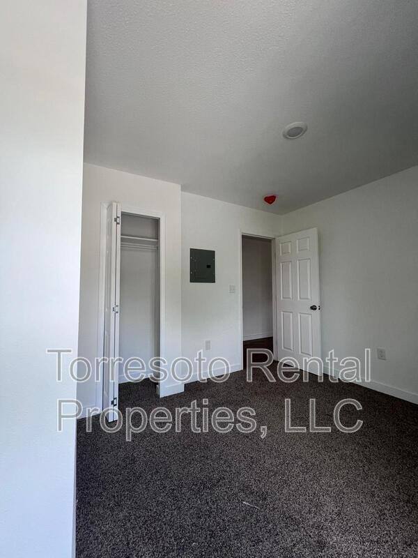 Apartment for rent at 224 W Pyron Ave #B, San Antonio, TX 78214