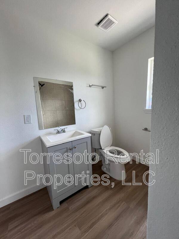 Apartment for rent at 224 W Pyron Ave #B, San Antonio, TX 78214