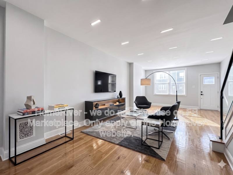 Townhouse for rent at 2217 Earp St, Philadelphia, PA 19146