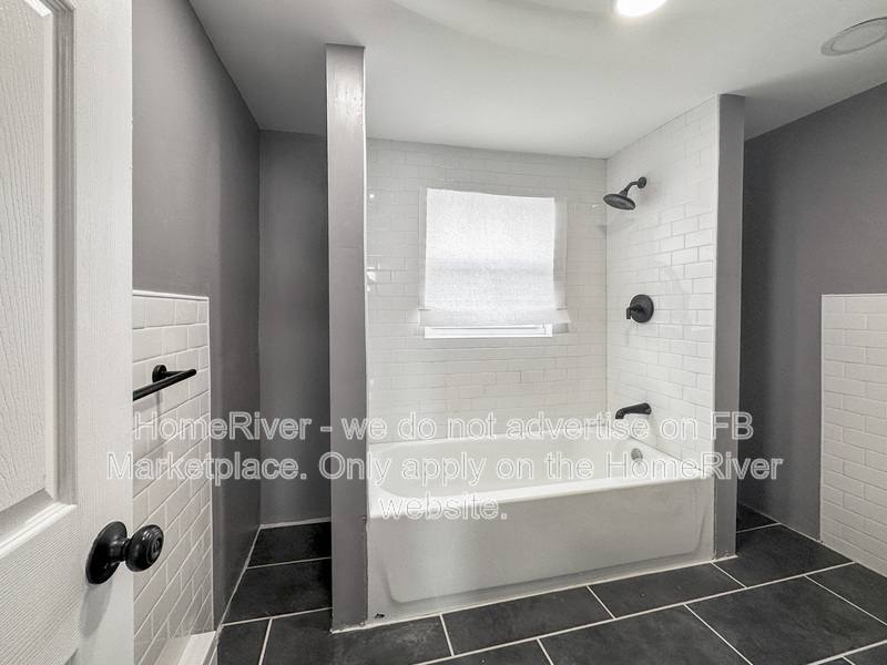 Townhouse for rent at 2217 Earp St, Philadelphia, PA 19146