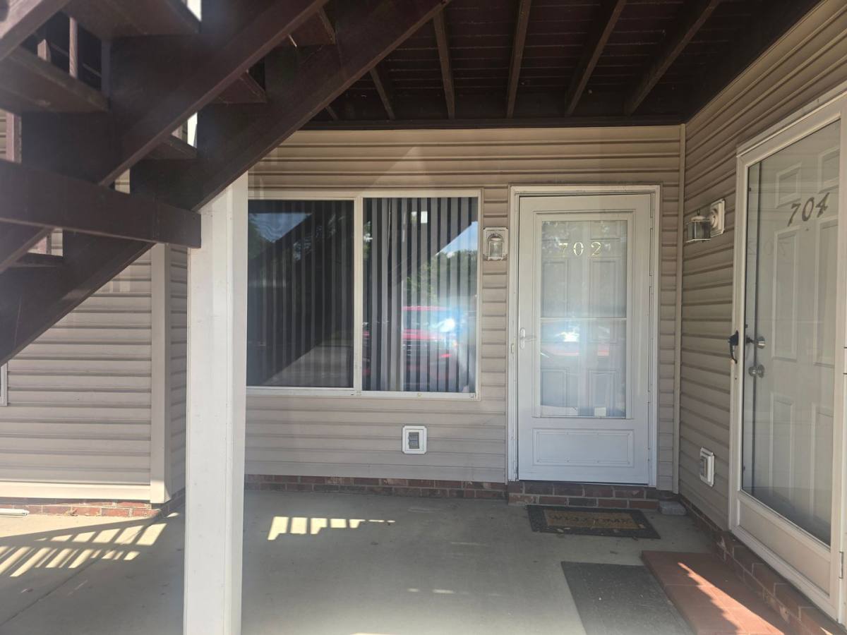 Condo for rent at 702 Westbrook, High Point, NC 27263