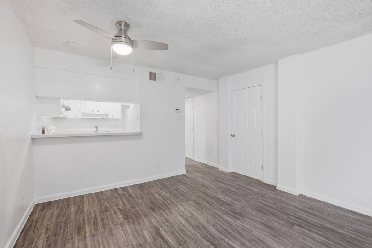 Apartment for rent at 404 E Park Ave, San Antonio, TX 78212