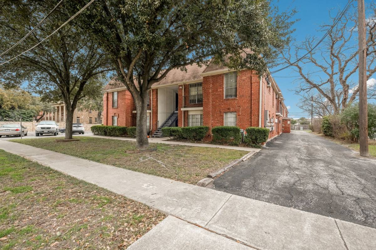 Apartment for rent at 2551 San Pedro Ave, San Antonio, TX 78212