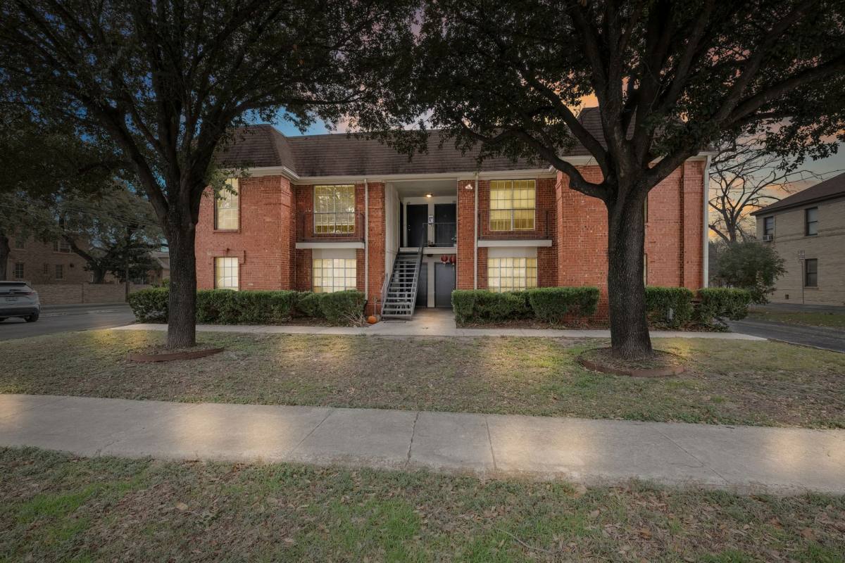 Apartment for rent at 2551 San Pedro Ave, San Antonio, TX 78212